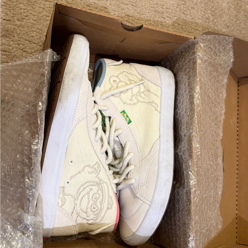 Vans x Sesame Street Hi Top Men’s Shoe size 8
